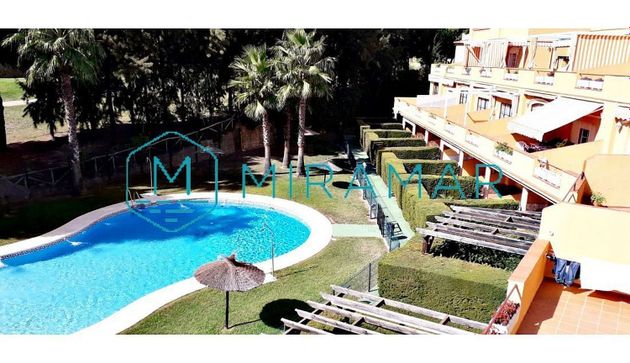 Foto 2 de Àtic en venda a Urbasur - Islantilla de 1 habitació amb terrassa i piscina