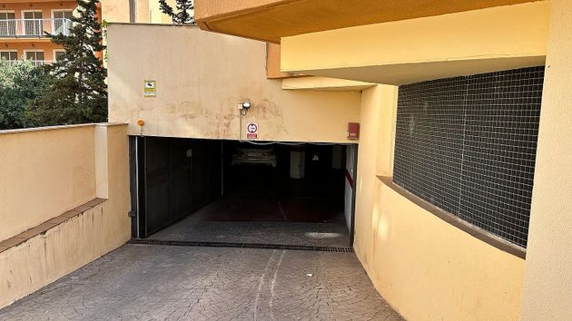 Foto 1 de Venta de garaje en calle Loma del Colegial de 16 m²