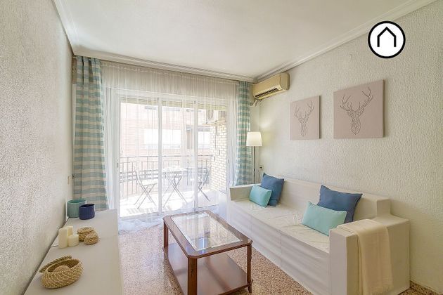Foto 1 de Pis en venda a calle Cartagena de 4 habitacions amb terrassa i aire acondicionat