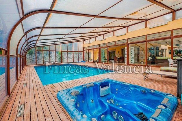 Foto 1 de Xalet en venda a Casas Verdes de 7 habitacions amb terrassa i piscina
