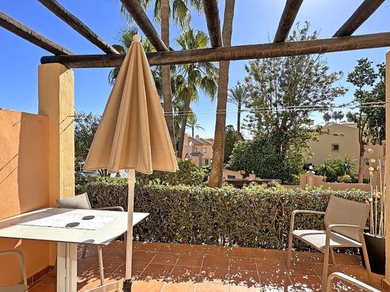 Foto 2 de Casa en venda a El Faro de Calaburra - Chaparral de 2 habitacions amb terrassa i piscina