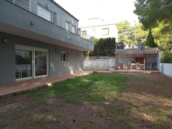 Foto 1 de Venta de casa en Alcossebre de 4 habitaciones con terraza y garaje