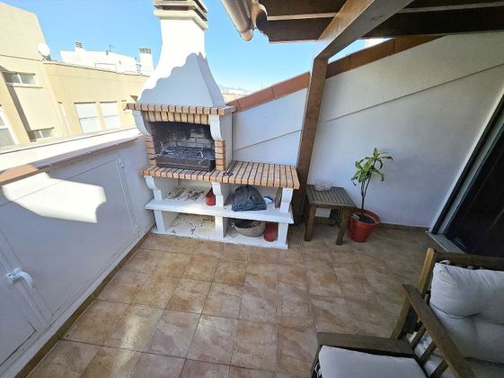 Foto 2 de Ático en venta en calle Calvario de 3 habitaciones con terraza y garaje