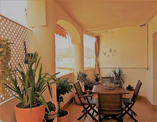 Foto 2 de Casa en venda a La Herradura de 3 habitacions amb terrassa i garatge