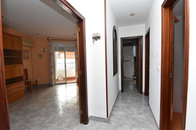 Foto 1 de Venta de piso en Zubia (La) de 2 habitaciones con terraza y aire acondicionado