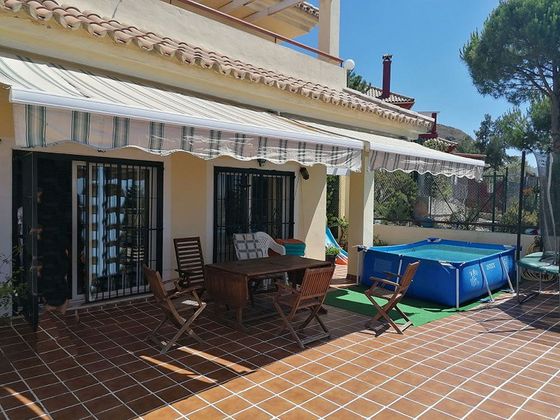 Foto 1 de Venta de casa en Pinares de San Antón de 3 habitaciones con terraza y piscina
