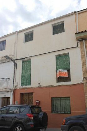Foto 2 de Venta de casa en calle Granada de 5 habitaciones con terraza