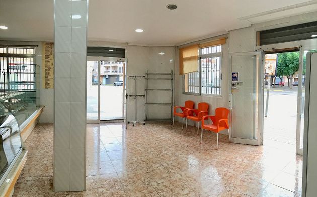 Foto 1 de Alquiler de local en Massamagrell de 70 m²