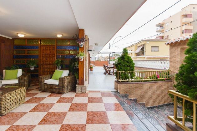 Foto 2 de Chalet en venta en Daimús de 4 habitaciones con terraza y garaje