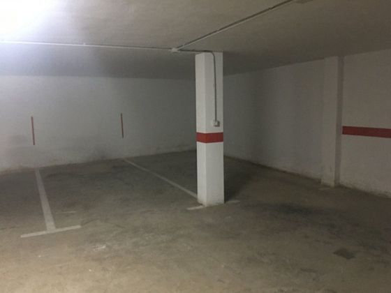 Foto 2 de Garaje en venta en Ador de 22 m²