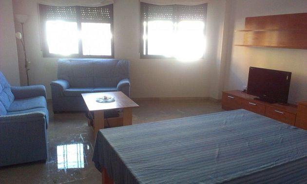 Foto 2 de Venta de piso en Real de Gandía de 3 habitaciones con garaje y aire acondicionado