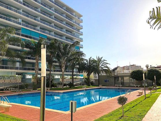 Foto 2 de Àtic en venda a Grau de Gandia- Marenys Rafalcaid de 3 habitacions amb terrassa i piscina