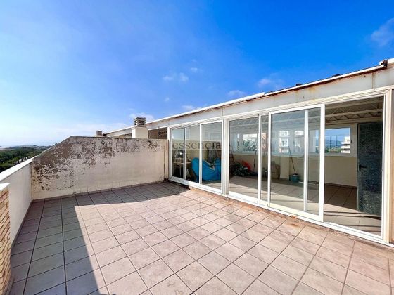 Foto 2 de Àtic en venda a Piles de 2 habitacions amb terrassa i piscina