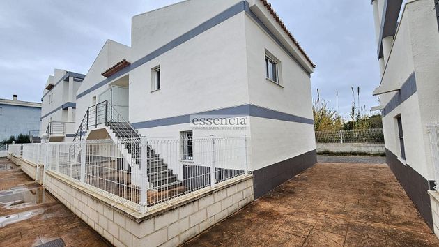 Foto 2 de Casa en venta en calle De la Carpa de 2 habitaciones con terraza y piscina