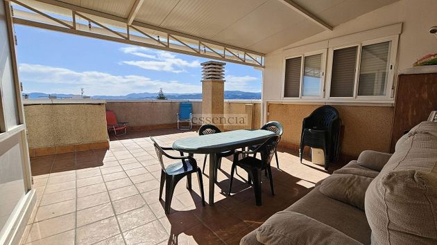 Foto 2 de Àtic en venda a Bellreguard de 3 habitacions amb terrassa i balcó