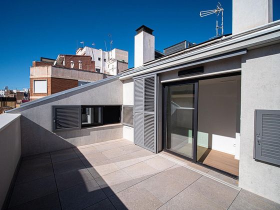 Foto 2 de Àtic en venda a Centro - Murcia de 2 habitacions amb terrassa i aire acondicionat