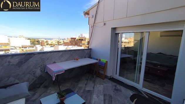 Foto 1 de Àtic en venda a Centro Puerto de 3 habitacions amb terrassa i aire acondicionat