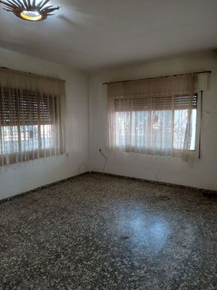 Foto 2 de Xalet en venda a Náquera de 3 habitacions amb garatge