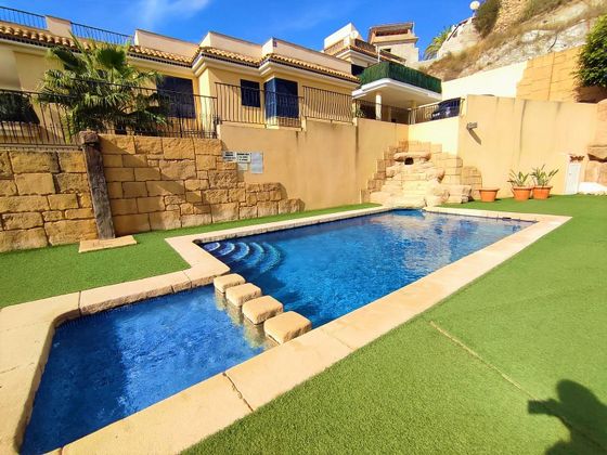 Foto 1 de Pis en venda a calle Los Geraneos de 2 habitacions amb terrassa i piscina