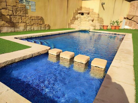 Foto 2 de Pis en venda a calle Los Geraneos de 2 habitacions amb terrassa i piscina
