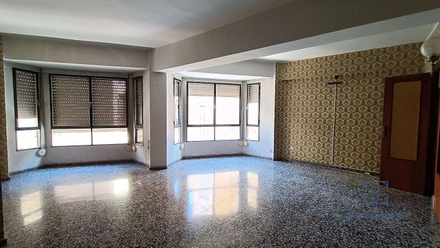 Foto 2 de Venta de piso en Camino de Onda - Salesianos - Centro de 4 habitaciones con ascensor