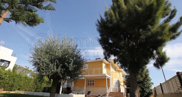 Foto 2 de Xalet en venda a Puig ciudad de 7 habitacions amb terrassa i piscina