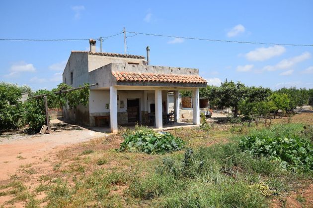 Foto 1 de Venta de casa rural en Torreblanca de 3 habitaciones con jardín