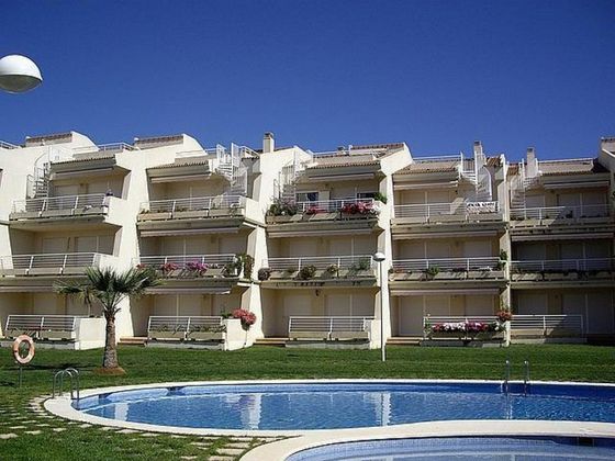 Foto 2 de Piso en venta en carretera Alcossebre de 2 habitaciones con terraza y piscina