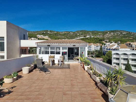 Foto 2 de Àtic en venda a paseo Marítimo de 2 habitacions amb terrassa i piscina