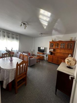 Foto 2 de Alquiler de piso en calle Profesor Faustino Gutierrez Alviz de 3 habitaciones con garaje y muebles
