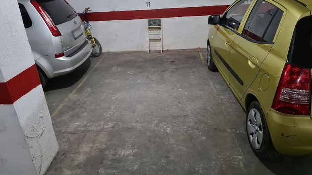 Foto 2 de Venta de garaje en calle Peset Aleixandre de 10 m²