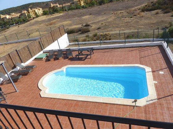 Foto 1 de Chalet en venta en Costa Esuri de 4 habitaciones con terraza y piscina