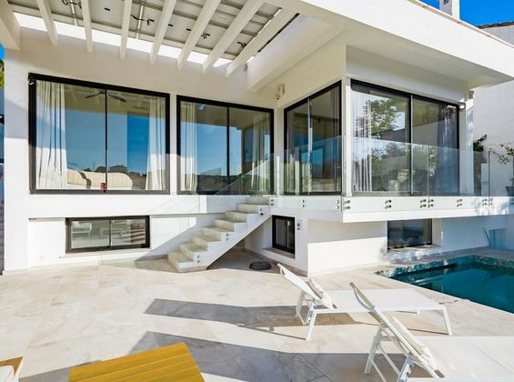 Foto 1 de Alquiler de casa en Benahavís de 5 habitaciones con terraza y piscina