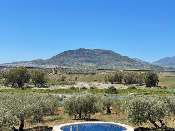 Foto 1 de Casa rural en venda a Álora de 3 habitacions amb terrassa i piscina