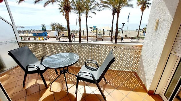 Foto 2 de Venta de piso en Playa de los Boliches de 3 habitaciones con terraza y ascensor