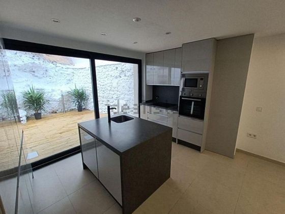Foto 1 de Casa adosada en venta en Alhaurín el Grande de 3 habitaciones con terraza y aire acondicionado