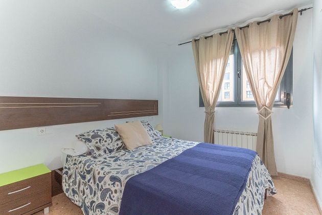 Foto 2 de Pis en venda a Benicalap de 3 habitacions amb garatge i balcó