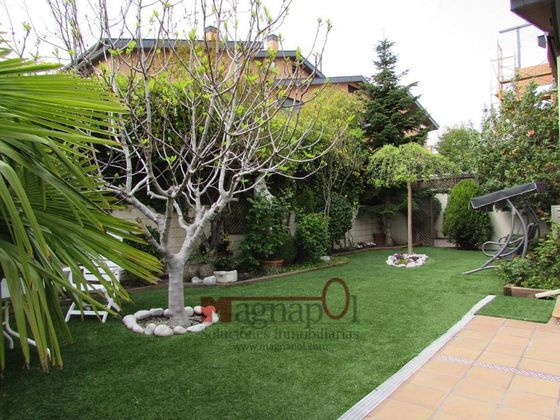 Foto 1 de Casa en lloguer a La Moraleja distrito de 6 habitacions amb terrassa i piscina