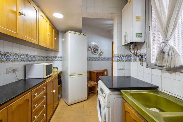 Foto 2 de Pis en lloguer a calle Zamora de 3 habitacions amb mobles i aire acondicionat