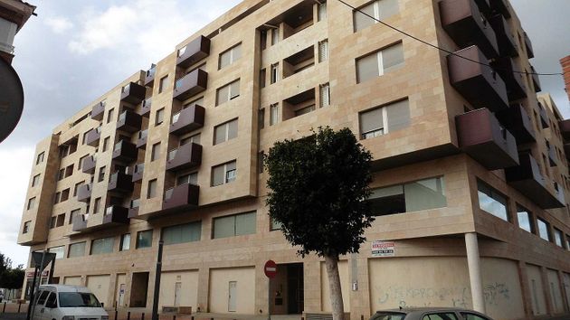 Foto 1 de Venta de piso en calle Pedro Jumilla de 3 habitaciones con garaje y balcón