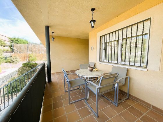 Foto 1 de Casa en venda a Robledo de Chavela de 4 habitacions amb terrassa i garatge