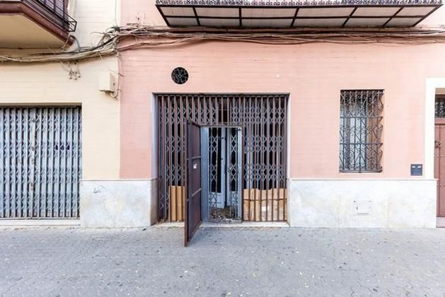 Foto 1 de Local en venda a calle Fray Isidoro de Sevilla de 327 m²