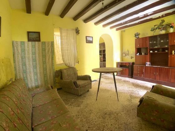 Foto 1 de Venta de casa adosada en Olivares de 4 habitaciones con jardín y aire acondicionado