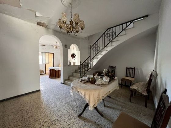 Foto 2 de Casa adossada en venda a Albaida del Aljarafe de 3 habitacions i 215 m²