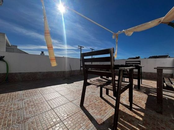 Foto 2 de Venta de piso en Albaida del Aljarafe de 3 habitaciones con terraza y garaje