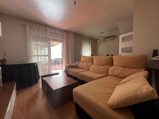 Foto 1 de Venta de casa adosada en Albaida del Aljarafe de 2 habitaciones con garaje y aire acondicionado