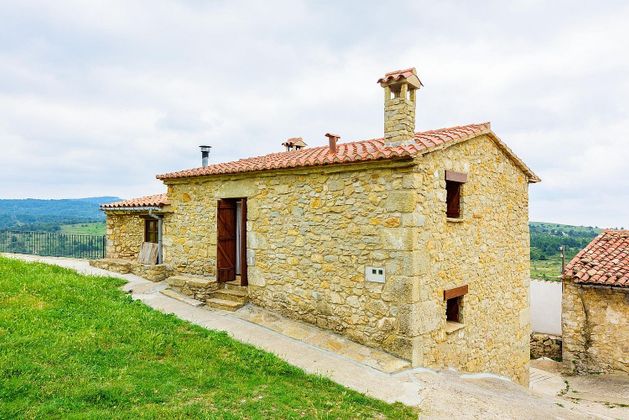 Foto 2 de Casa adossada en venda a Pobla de Benifassà (la) de 3 habitacions amb terrassa i balcó