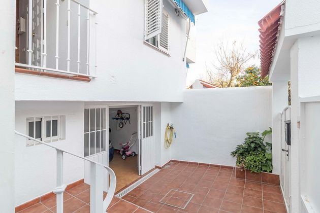 Foto 1 de Casa en venda a Lepanto de 4 habitacions amb piscina i jardí