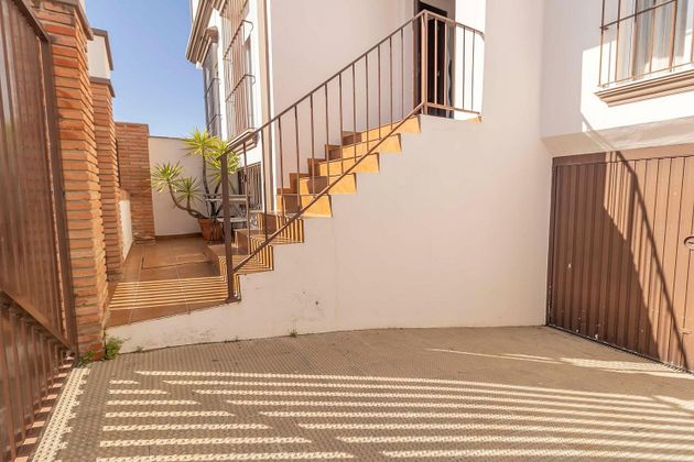 Foto 2 de Casa en venda a Alcalá del Río de 4 habitacions amb garatge i aire acondicionat