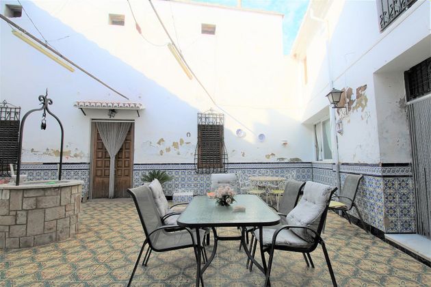 Foto 1 de Casa adossada en venda a Náquera de 10 habitacions amb terrassa i balcó